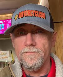 Question: Ladies primarily but men are welcome to answer too. Bots need not  bother. 🤷🏼‍♂️ if you know already because you had a reason to know let  everyone else chime in first