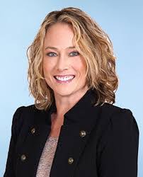 Cheryl Stenzel's Instagram, Twitter & Facebook