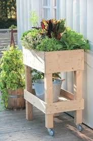 Bauanleitung Fur Ein Hochbeet Hochbeete Liefern Reiche Ertrage Und Ersparen Lastiges Bucken Bei Der Aussaat Un Hochbeet Hochbeet Selber Bauen Garten Hochbeet