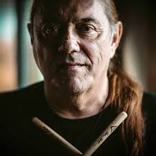 Vinnie Colaiuta