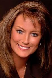 Robin Fraley's Instagram, Twitter & Facebook