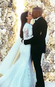 Pin By Chinelo Uchendu On One Day In White Kanye West Wedding Kim Kardashian Wedding Dress Kardashian Wedding
