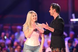 Zuletzt gab es sogar gerüchte, dass die beiden auch privat ein paar sein sollten. Flirt Mit Florian Silbereisen Jetzt Spricht Beatrice Egli Promiflash De