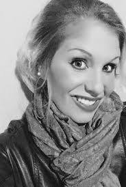 Ashley Sievers's Instagram, Twitter & Facebook