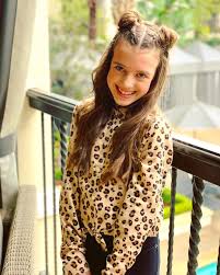 She began dancing at two years old and began her acting career at the age of seven. 1 083 Likes 34 Comments Symonne Harrison Symonneharrison On Instagram Symonne Harrison Symmone Harrison Symone Harrison
