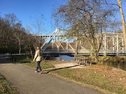 With more than 51 trails covering 4585 miles you're bound to find a perfect trail for you. Cuyahoga Valley National Park A Natural Wonderland In An Urban Location Milesgeek