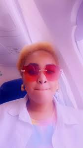 Kiki James (@kikijames6)