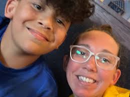 Meagan Davison's Instagram, Twitter & Facebook