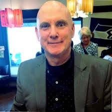 Richard Manke's Instagram, Twitter & Facebook