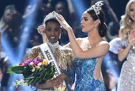 Miss universe 2020 debuts and returns: Miss Universe 2019 Winner South Africa Zozibini Tunzi Wins Photos Tvline