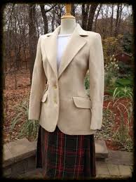 You can apply silk and shine hair potion/livon to your hair too after completing all the. January 2014 What I Bought Watched And Read Save Spend Splurge