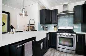 27 Small Kitchens With Dark Cabinets Design Ideas Kitchen Remodel Small Kitchen Design Small White Kitchen Design