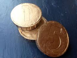Homemade Gold Coins Diy Gold Coins Diy Treasure How To Make Pirate Treasure Homemade Gold Coins Gold Diy Gold Coin Image Pirate Coins