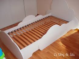 Retrouvez un confort de sommeil inégalé en plongeant dans notre collection totalement design ! Pas A Pas Pour Fabriquer Un Lit Pour Enfant Le Blog De Bea