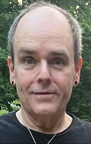 Wow she got a face lift. 🤗