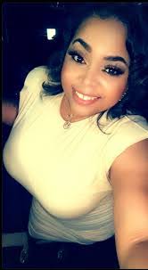 Sherri Hackett's Instagram, Twitter & Facebook