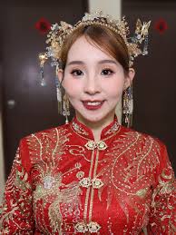 新娘｜中式｜ 出嫁造型Makeup By Stella Yap Makeup & Hairdo Services  现已开放预约·各种妆发服务都能找我哦^^ 2025/2026 年好日子也慢慢越来越多顾客预约了哦👰🏻‍♀️· 新加坡也开始开放预约了哦❤️  Bridal |