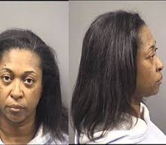 Aunt of captured Ill. inmate charged with aiding in escape