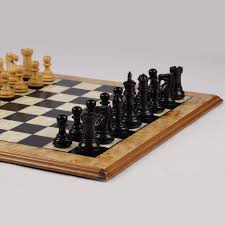 16" Mark of Westminster Ebony Luxe Legionnaires Turkish Chess Set