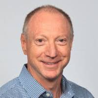 Robert Urbanowicz's Instagram, Twitter & Facebook