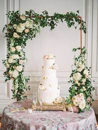 Garden Ballroom Wedding The Adolphus Hotel Ashton Jake Dallas Wedding Florist R Love Floral Design Wedding Cake Setting Cake Table Decorations Wedding Cake Table