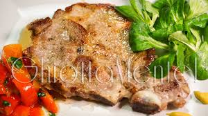 Check spelling or type a new query. Bistecca Di Maiale Con Burro Limone E Farina In Padella Di Ghisa Ghiottamente