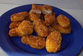 Wie wird der emmentaler aop kontrolliert und was ist eine taxation? Edeka Chicken Cheese Nuggets Mit Emmentaler Blogtestesser