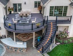 Custom Deck and Patio Builders in DE & PA - DiSabatino Landscaping