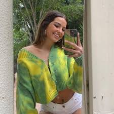 We talked about all the looks she wore. Addison Rae Clothes Outfits Brands Style And Looks Spotern