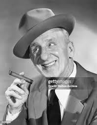 19 356 photos et images haute résolution de Jimmy Guy