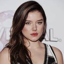 Check spelling or type a new query. Mangan Lawrence On Twitter Hanna Mangan Lawrence Phoebe Tonkin For Jan Logan Https T Co Ryz6cfjwta