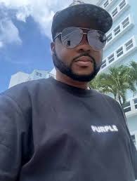 I decree and declare that God will bring you into profitable relationships  and connect you with people that will fast track your breakthrough, in the  Mighty name of Jesus.