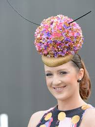 Melbourne Cup fashion: Why do women wear hats to the races?