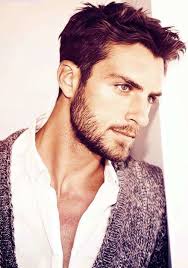 Capelli corti, con la … Tagli Capelli Uomo Con Viso Lungo Foto 18 24 Qnm