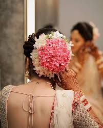 With short and thick hair there's so many styles you can get away with. Gajra Hairstyles For Your Wedding What Is Your Favorite Elan