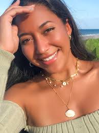 Paola Natural Shell Necklace Pendant