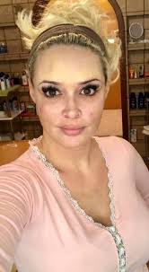 Teamchefin jenny frankhauser bekommt im dschungeltelefon erklärt, dass david dschungelcamp 2018: Daniela Katzenberger Ehrliches Vorher Nachher Bild Ich Liebe Photoshop Ok Magazin