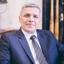 Dennis Cesar's Instagram, Twitter & Facebook