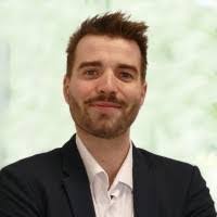 Sandra Cusson's Instagram, Twitter & Facebook