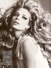 65 Shoulder-Length Hairstyles for Thick Hair That Make the Most of Your  Texture