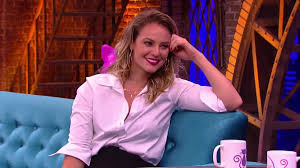Navegue pelos tópicos do maior portal de notícias do país.o estado de s. No Lady Night Paolla Oliveira Fala Sobre Inicio No Sbt Tenho O Maior Orgulho De Tudo Que Fiz