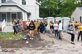 University Of Iowa No Longer A Top 20 Party School The