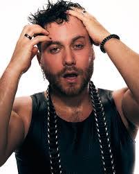 Daniel Lemoine's Instagram, Twitter & Facebook