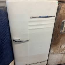 Image result for Ochre HiLite 1983 Kelvinator