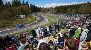 Above all other circuits, the nürburgring has a history and tradition which is intertwined with that of the motorsport itself. Autofans Nurburgring Szenetreffen Am Carfriday Zdfheute