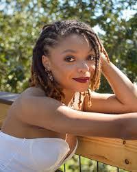 Brianna Royer's Instagram, Twitter & Facebook