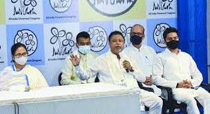 Mukul roy appears before cbi, faces questioning in narada tapes case. 4qsrdx62a W2km