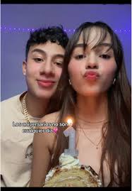 1 Año de Amor: Celebrando un Aniversario Inolvidable