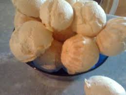 Biscoito De Polvilho Doce Frito Tudo Gostoso Pao De Queijo De Liquidificador Com Polvilho Azedo Receita Receitas Receitas Com Polvilho E Polvilho