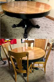 Antique Clawfoot Table And Chairs In 2020 Refinish Table Top Refinished Table Kitchen Table Decor